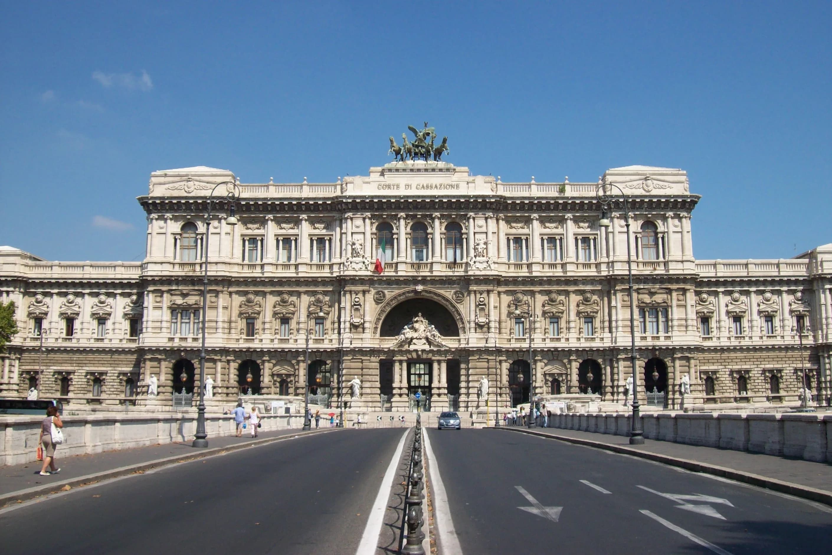 Bilancia della giustizia e codice penale italiano